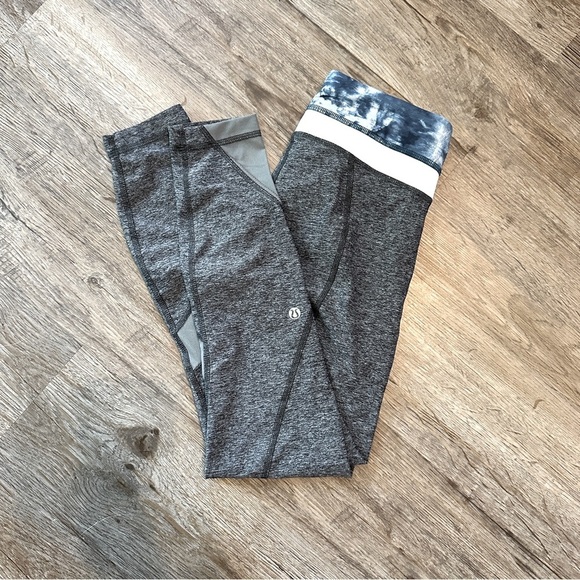 Lululemon Inspire It Tight Size 4 Leggings Grey Workout Activewear - Picture 1 of 4